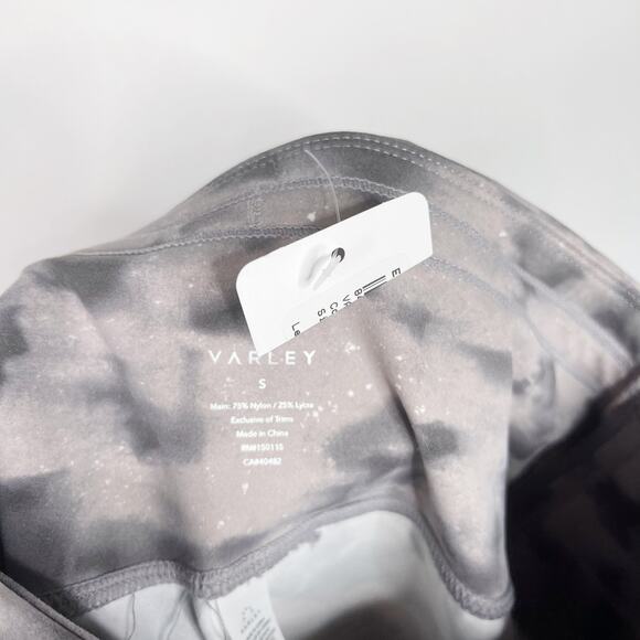 New Varley Small S Grey Lets Go High Rise Leggings Workout Printed Concrete Leaf - Picture 9 of 12
